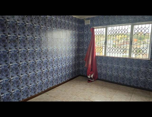 2 BEDROOM PROPERTY TO RENT IN MONTFORD